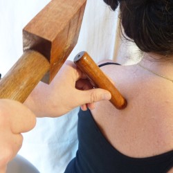 Marteau d'acupression pour le massage du corps