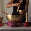 [Vidéo] Comment faire chanter un bol tibétain ?